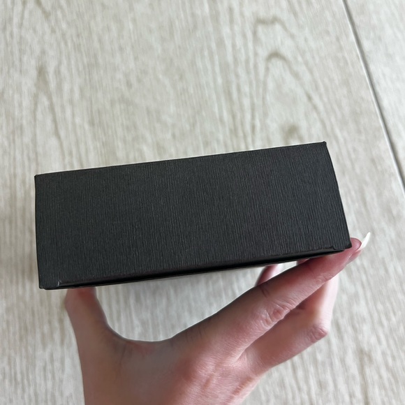 NWT Vintage Disney’s Golden Years of Watches Gray Watch - Picture 3 of 14